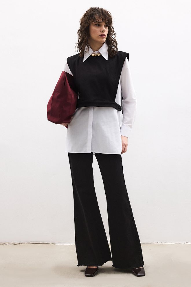 Touche Prive Siyah Resmi Gömlek Polo Yaka Ve Düğmeli Kapatma Toptan Giyim İş