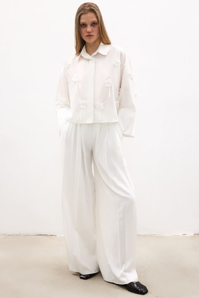 Touche Prive White Floral Elegant Shirt With Notched Neck Wholesale Clothing Casual