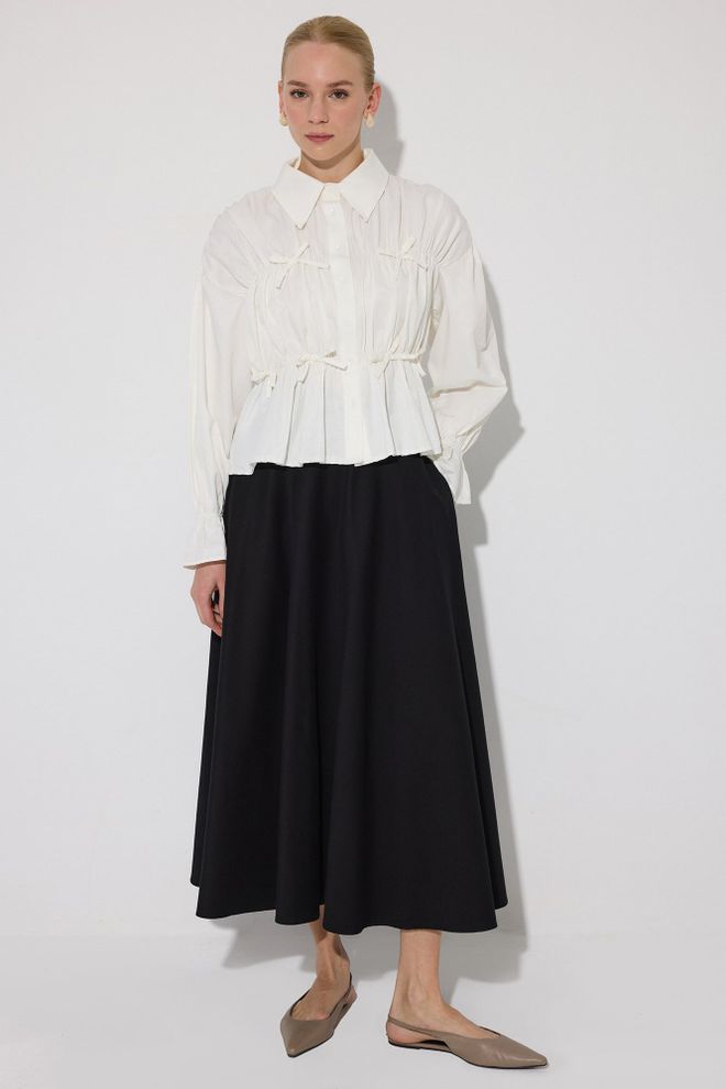 Touche Prive White Elegant Buttoned Shirt With Ruffle Sleeves Wholesale Clothing Casual