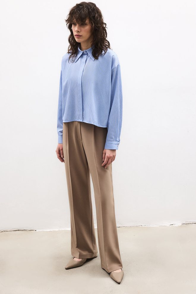 Touche Prive Gestreiftes Kurzhemd Großhandelskleidung 0