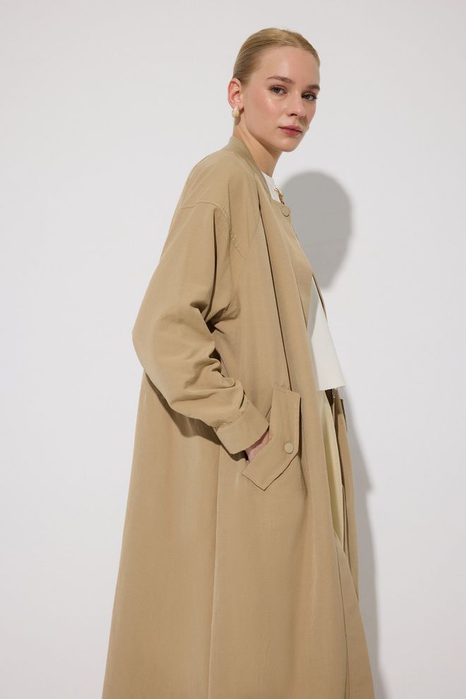 Touche Prive Beige Casual Modest Elegant Trenchcoat Wholesale Clothing Lounge