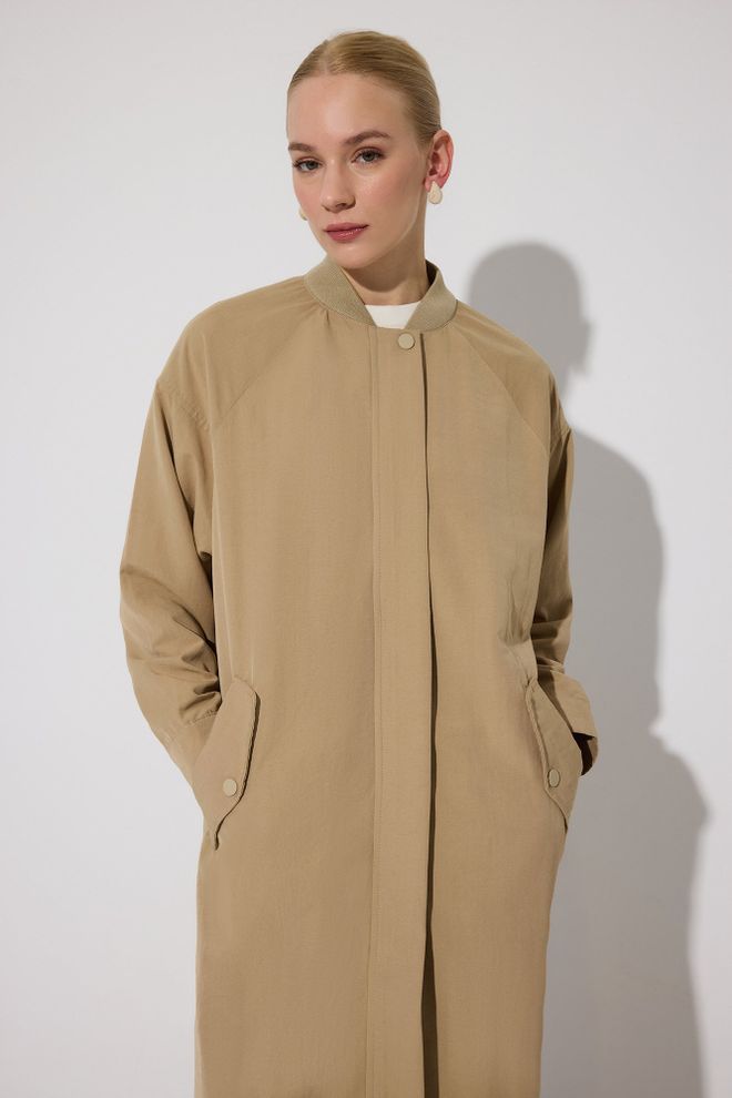 Touche Prive Beige Casual Modest Elegant Trenchcoat Wholesale Clothing Spring