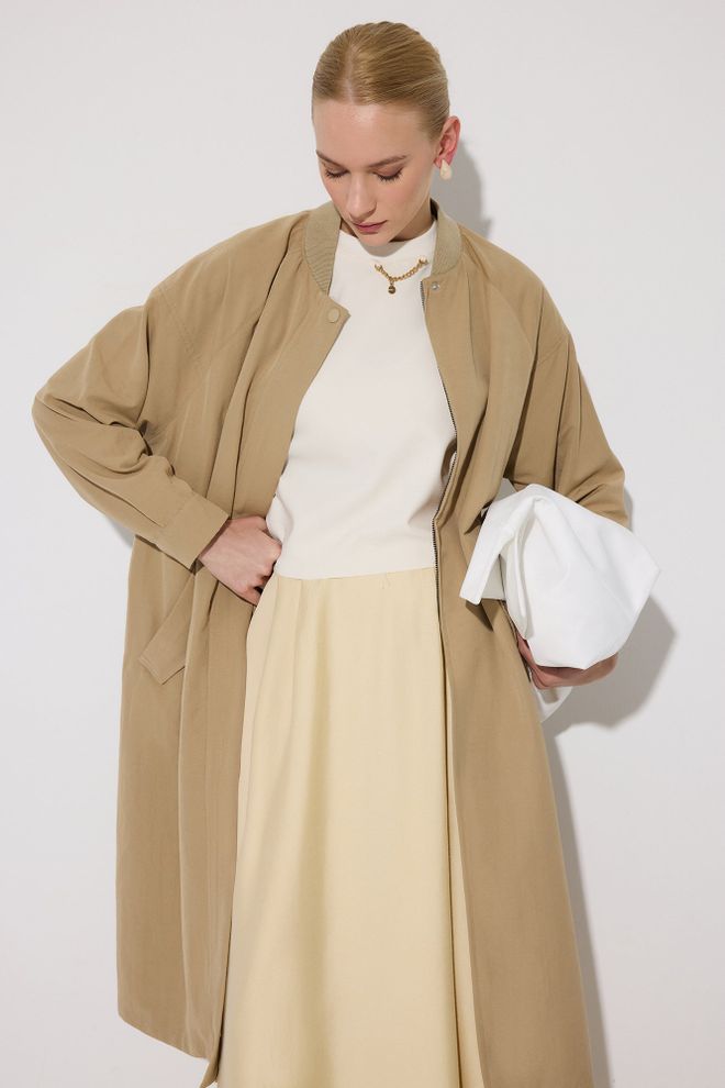 Touche Prive Beige Casual Modest Elegant Trenchcoat Wholesale Clothing 1