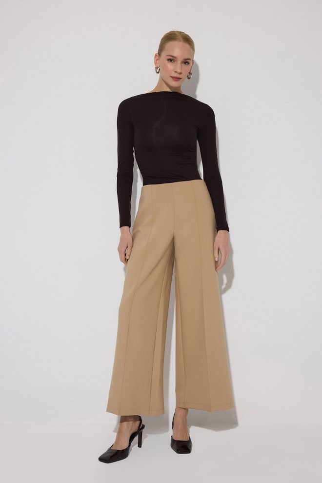 Touche Prive Beige Palazzo Pants With High Waist And Wide Leg Wholesale Clothing 1