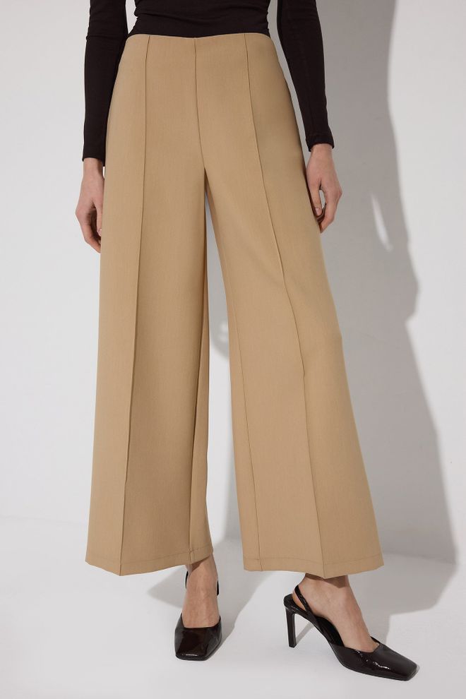Touche Prive Beige Palazzo Pants With High Waist And Wide Leg Wholesale Clothing Spring