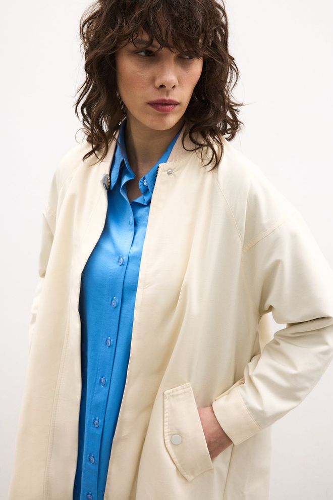 Touche Prive Beige Trenchcoat Elegant Single Breasted Classic Wholesale Clothing Casual