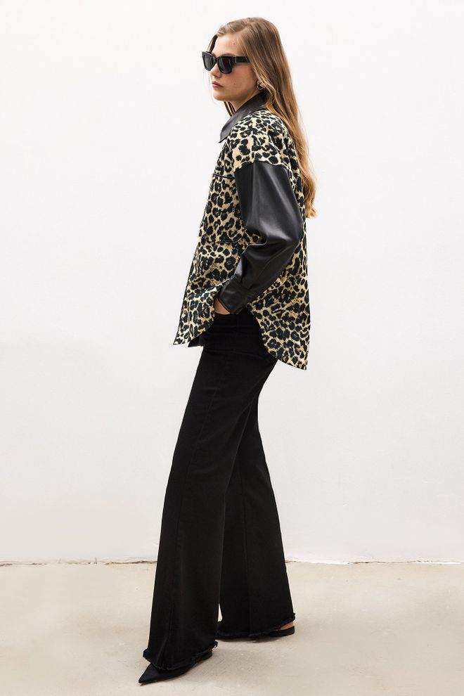 Touche Prive Beige Animal Print Overshirt Jacket Wholesale Clothing Casual