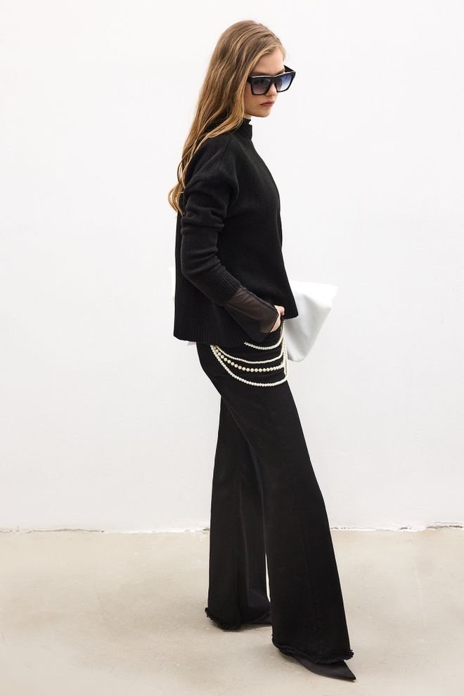 Touche Prive Black Casual Elegant Sweater With High Neck Wholesale Clothing Casual