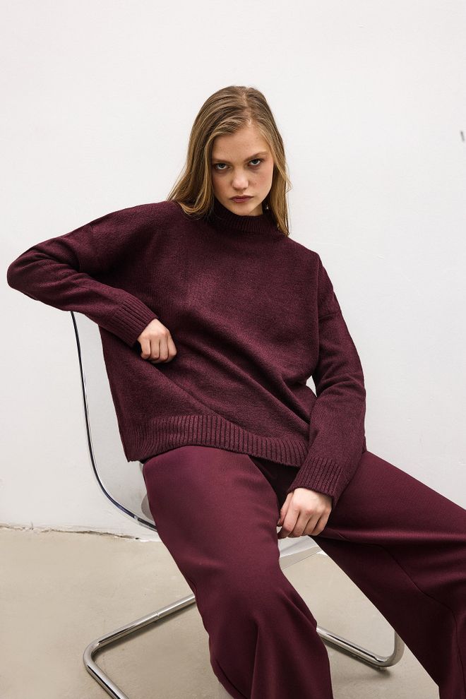 Touche Prive Claret Red Sweater Oversized Fit High Neck Wholesale Clothing Casual