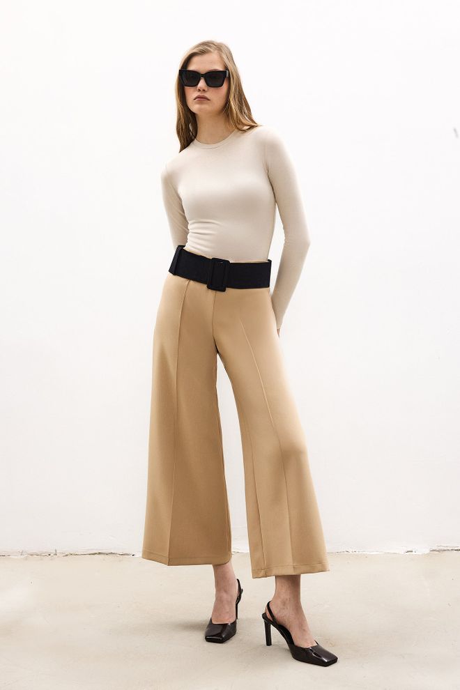 Touche Prive Beige Blouse With Round Neck And Long Sleeves Wholesale Clothing Formal