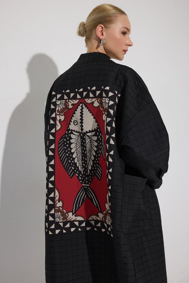 Touche Prive Black Kimono With Ethnic Checkered Design And Patch Pockets Wholesale Clothing Lounge