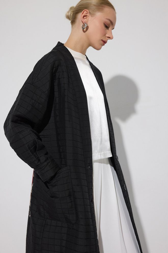 Touche Prive Black Kimono With Ethnic Checkered Design And Patch Pockets Wholesale Clothing Modest