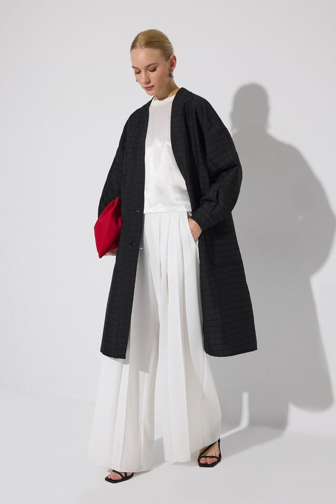 Touche Prive Black Kimono With Ethnic Checkered Design And Patch Pockets Wholesale Clothing 1