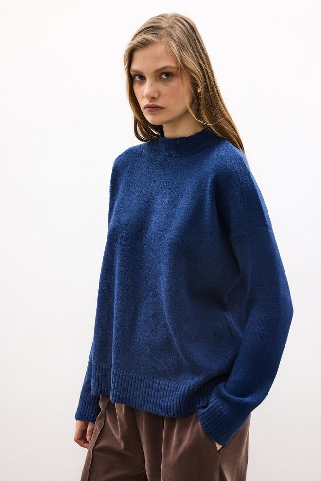 Touche Prive Navy Blue Oversized High Neck Sweater Wholesale Clothing Spring