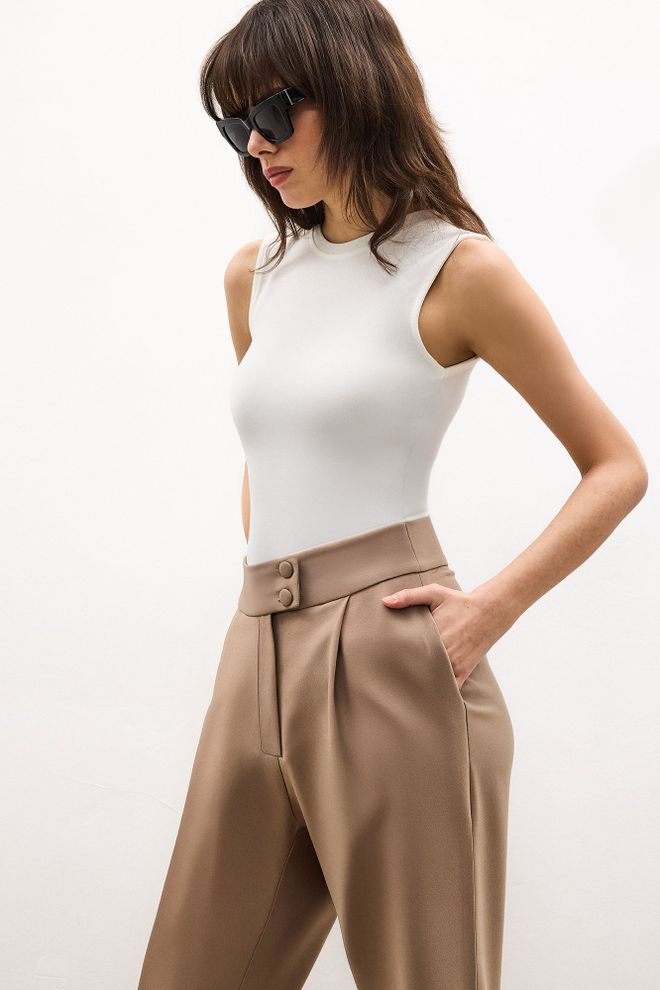 Touche Prive Blusa Blanca Ajustada Sin Mangas Manga Casquillo Ropa al por mayor Casual