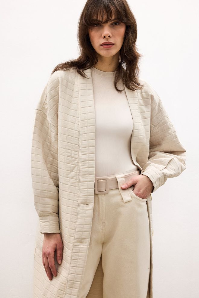 Touche Prive Beige Kimono With Oversized Fit And Checkered Pattern Wholesale Clothing Modest