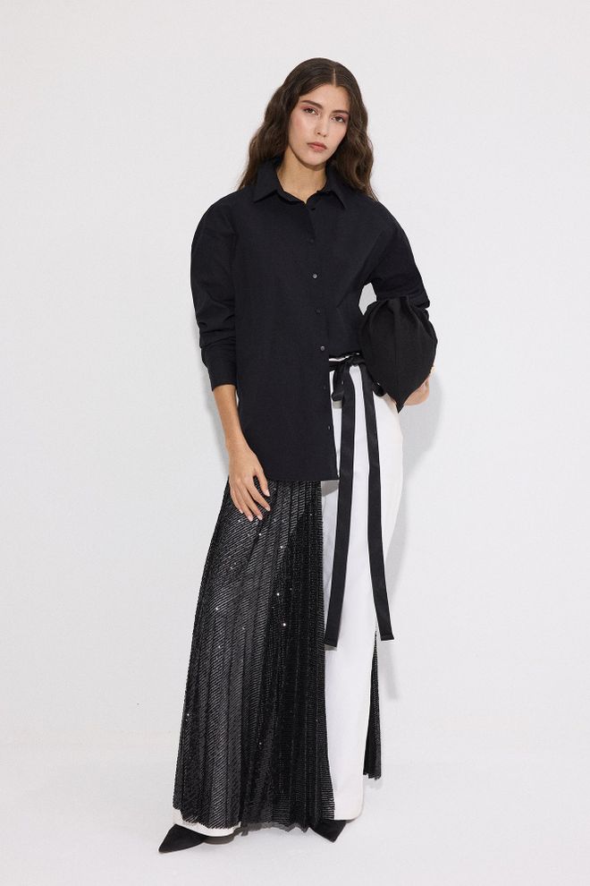 Touche Prive Zwarte Elegante Oversized Shirt Met Geribbelde Hals Groothandel Kleding Casual