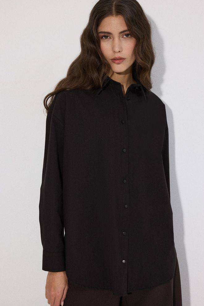 Touche Prive Elegant Black Oversized Fit Polo Neck Shirt Wholesale Clothing Lounge