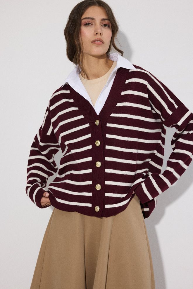 Touche Prive Claret Red Casual Oversized Buttoned Cardigan Wholesale Clothing Lounge