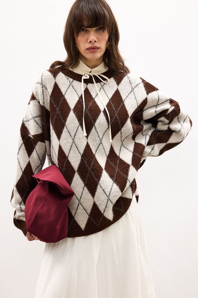 Touche Prive Brown Argyle Oversized Fit Sweater Wholesale Clothing 1