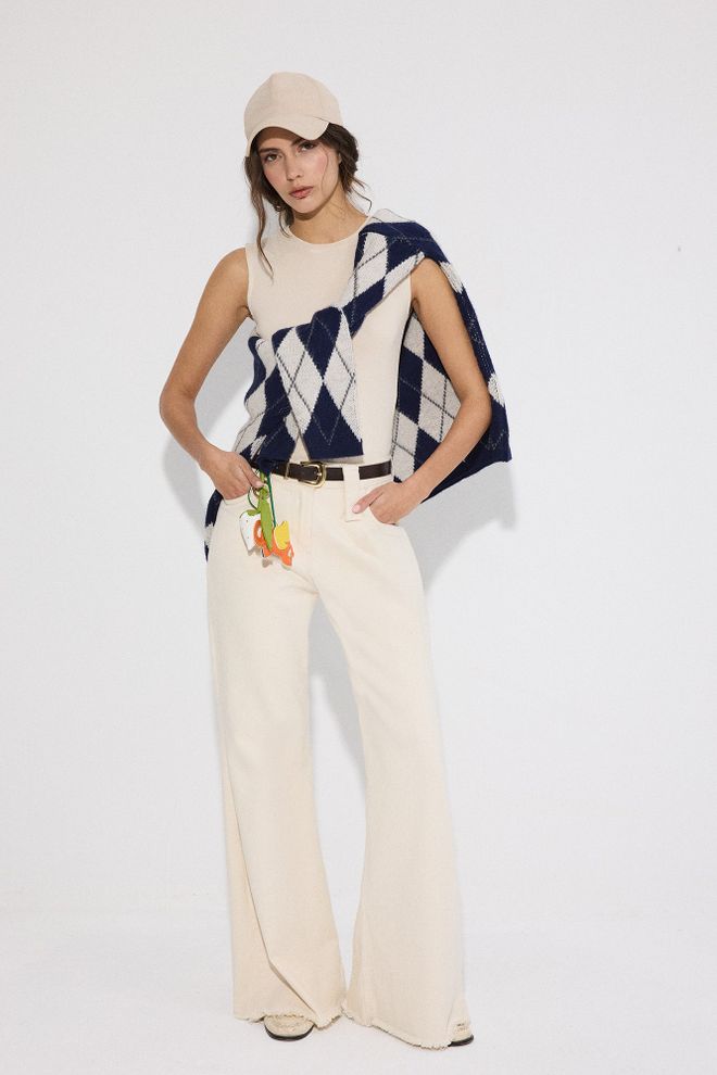 Touche Prive Blusa Beige Sin Mangas Slim Fit Cuello Redondo Ropa al por mayor Casual