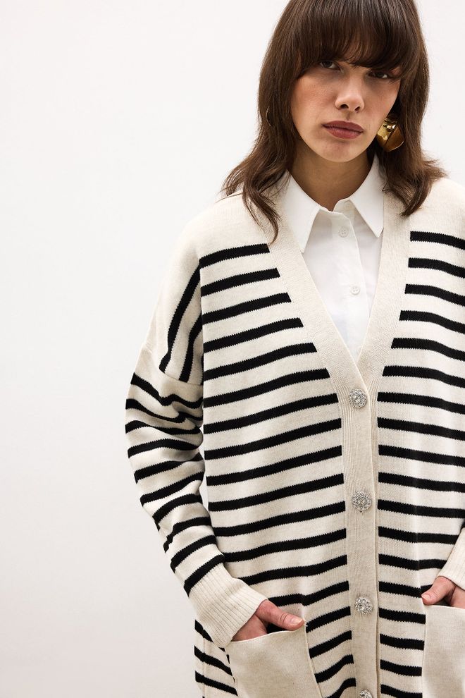 Touche Prive Black Striped Oversized Fit V Neck Cardigan Wholesale Clothing Lounge