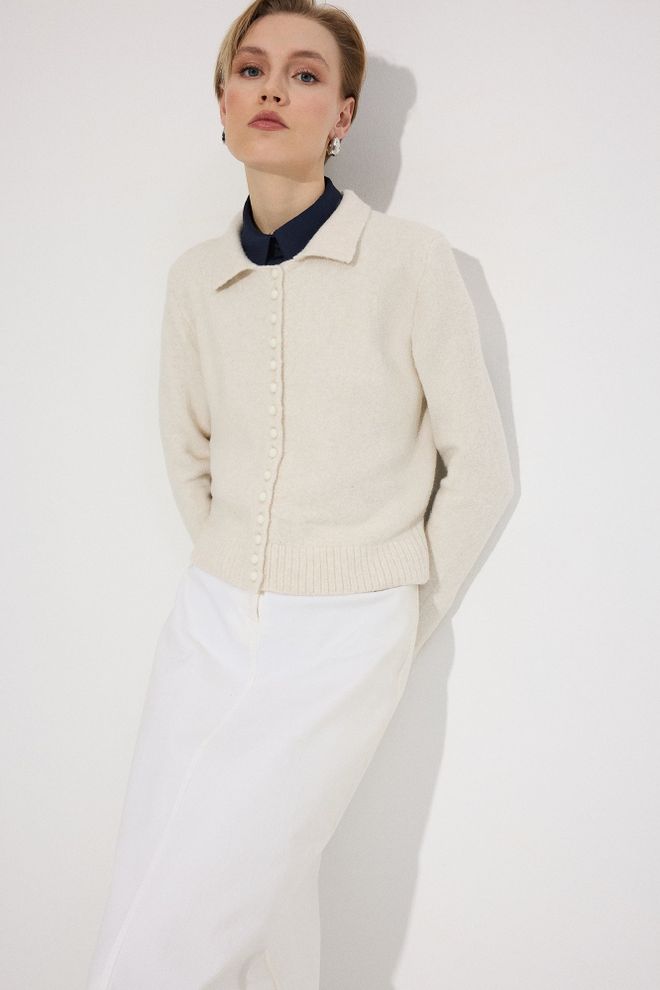 Touche Prive Beige Cardigan With Polo Neck And Buttoned Closure Wholesale Clothing 1