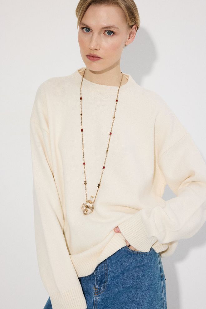 Touche Prive Beige Oversized Fit Sweater With Crew Neck Wholesale Clothing Spring