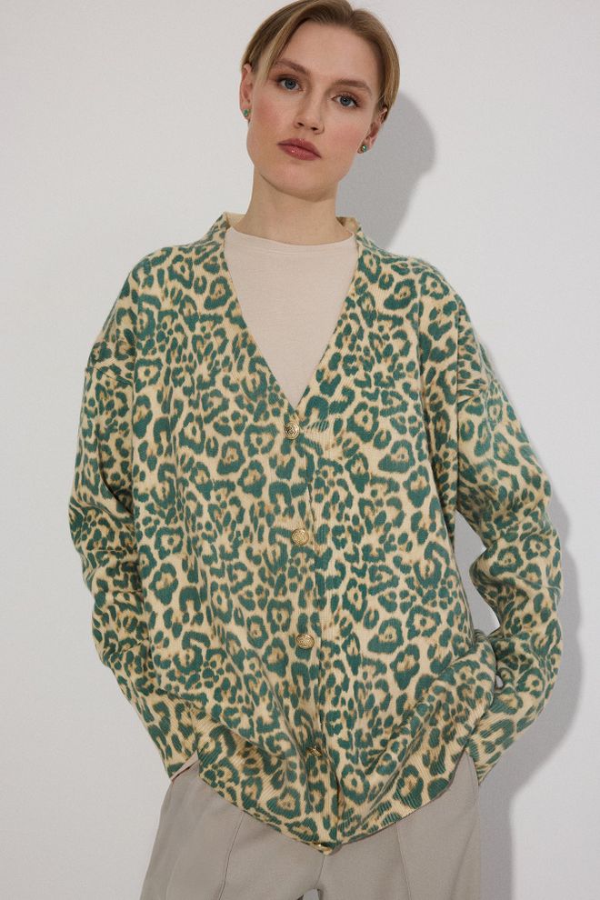 Touche Prive Beige Cardigan With Animal Print Oversized Fit Buttoned Wholesale Clothing Lounge