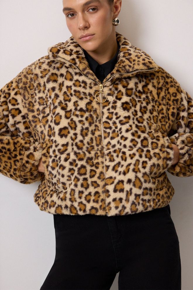 Touche Prive Brown Oversized Animal Print Fur Puffer Coat Wholesale Clothing 5