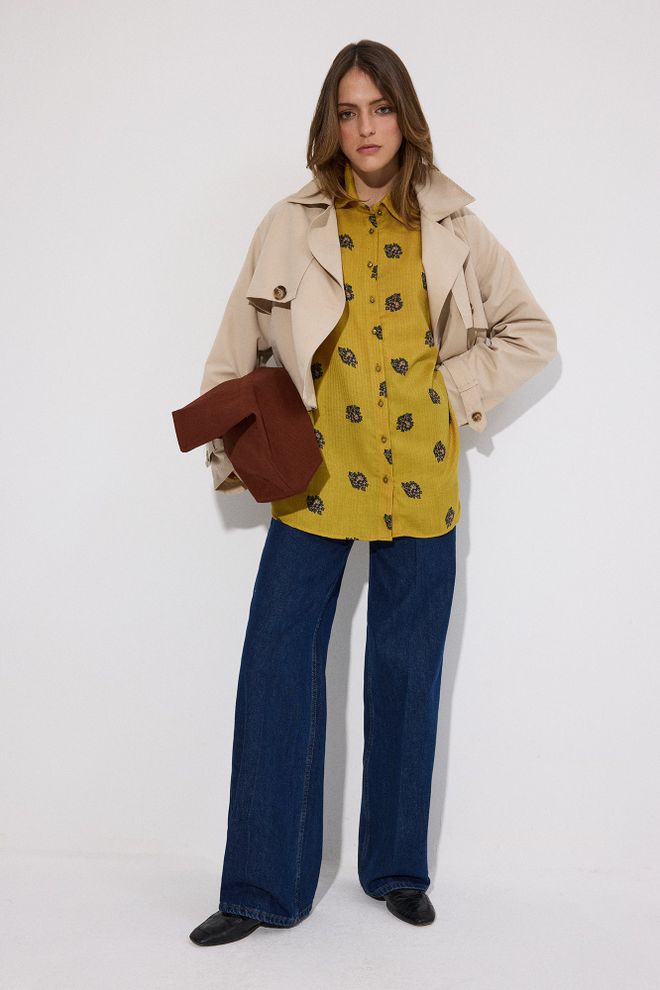 Touche Prive Chemise Jaune Grande Taille À Motif Floral Et Col Polo Vêtements en gros Décontracté