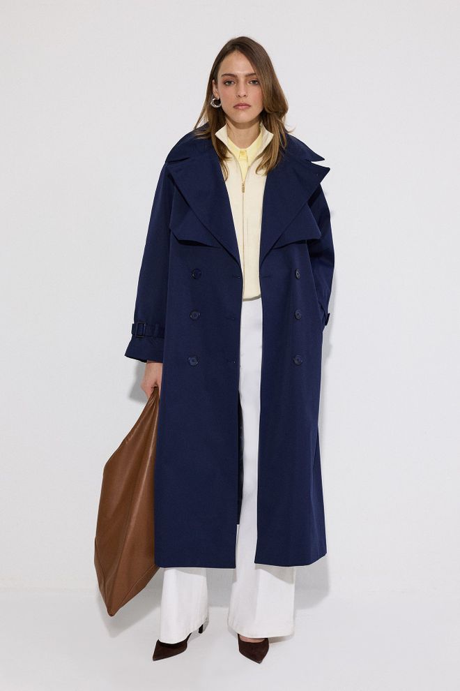 Touche Prive Navy Blue Trenchcoat Elegant & Versatile Buttoned Design Wholesale Clothing 5