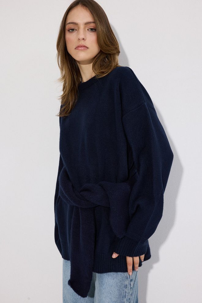 Touche Prive Navy Blue Sweater Oversized Fit Round Neck Wholesale Clothing Streetwear