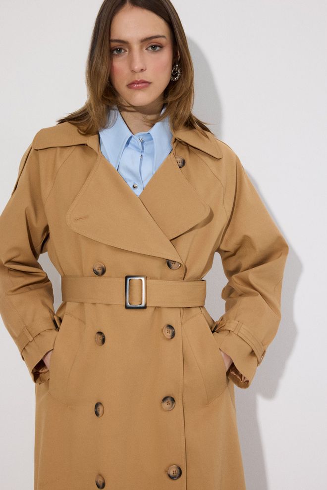 Touche Prive Khaki Trenchcoat Classic Elegant Buttoned Design Wholesale Clothing Vintage