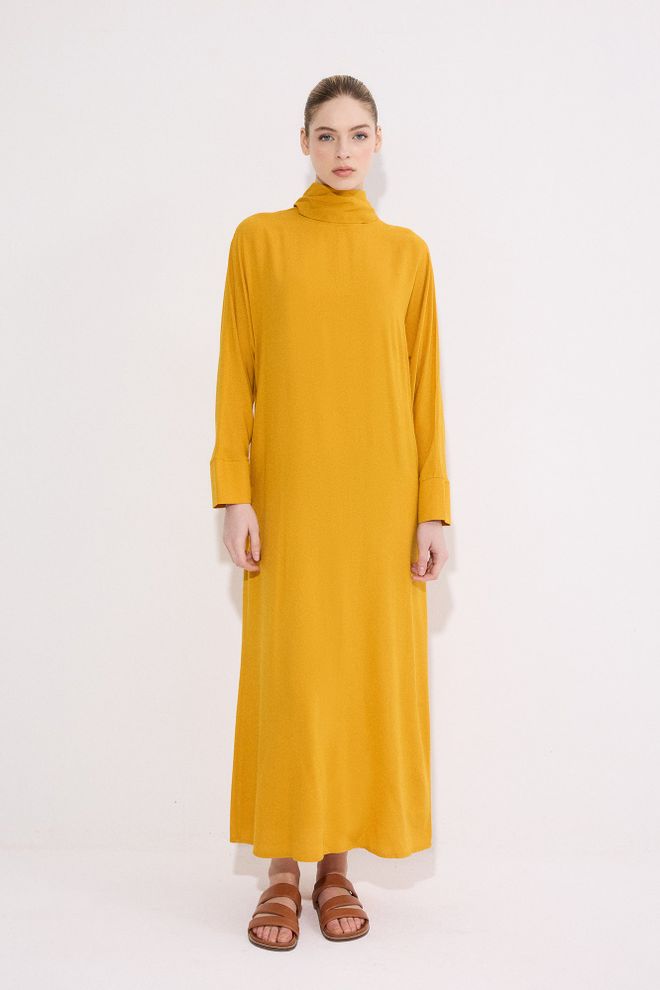 Touche Prive Elegante Gele Trui Jurk Met Schildpadnek Groothandel Kleding Bescheiden