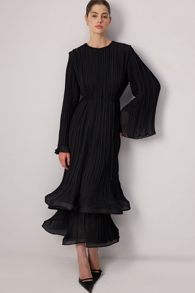 Touche Prive Black Elegant A Line Midi Dress With Bell Sleeves Wholesale Clothing 1
