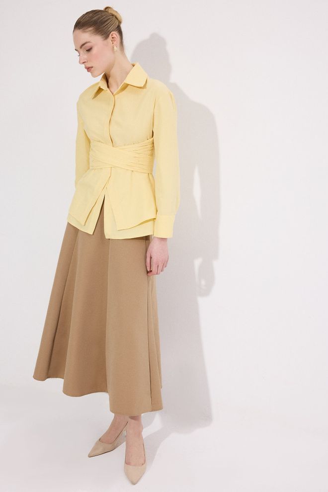 Touche Prive Yellow Elegant Buttoned Shirt With Notched Neck Wholesale Clothing Formal