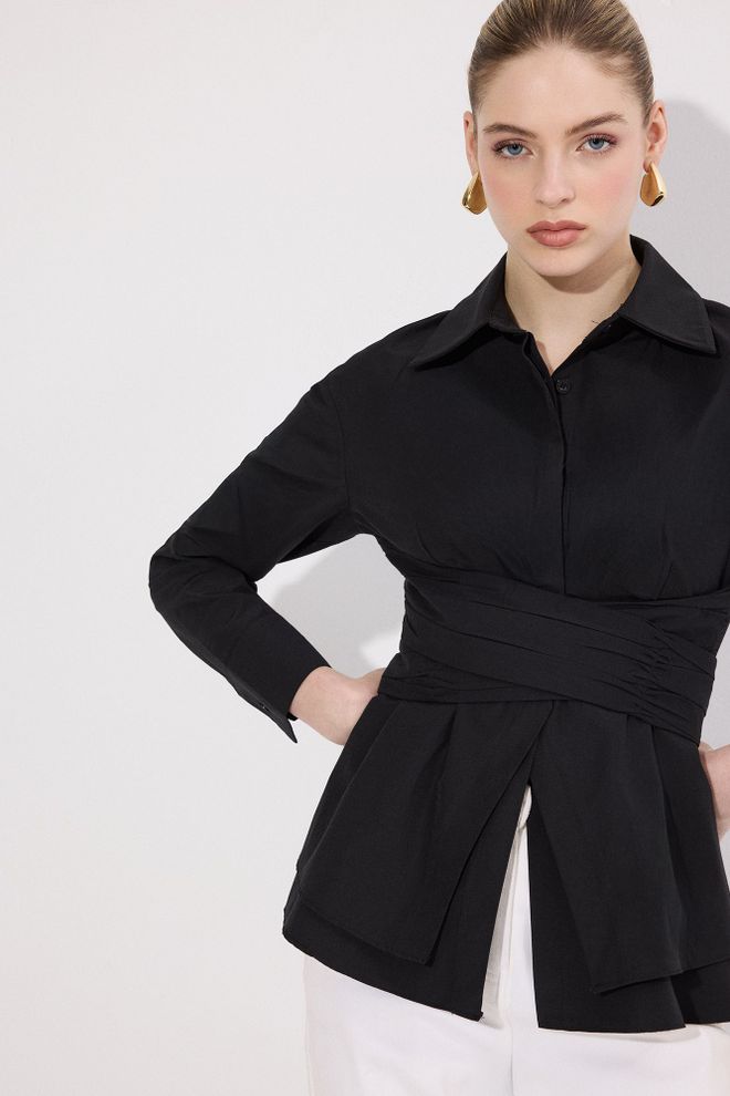 Touche Prive Elegant Black Fitted Shirt With Notched Neck Wholesale Clothing Preppy