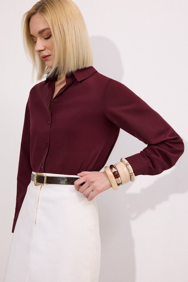 Touche Prive Claret Red Shirt With Notched Neck And Buttoned Closure Wholesale Clothing Spring