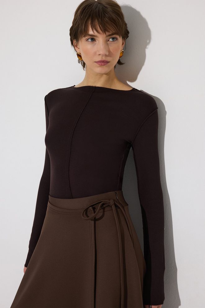 Touche Prive Palaidinė Ruda Aptempta Ir Platėjanti Kokteilinė Didmeninė prekyba drabužiais Kokteilinė