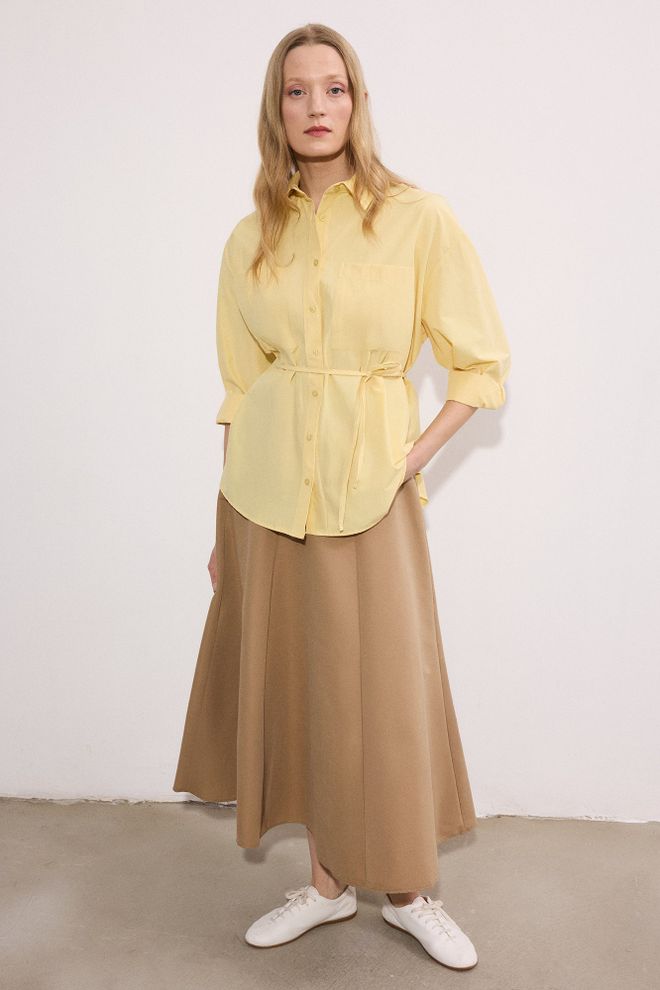 Touche Prive Rumena Majica Z Zarezanim Vratom In 3/4 Rokavi Oblačila na debelo Ležerno