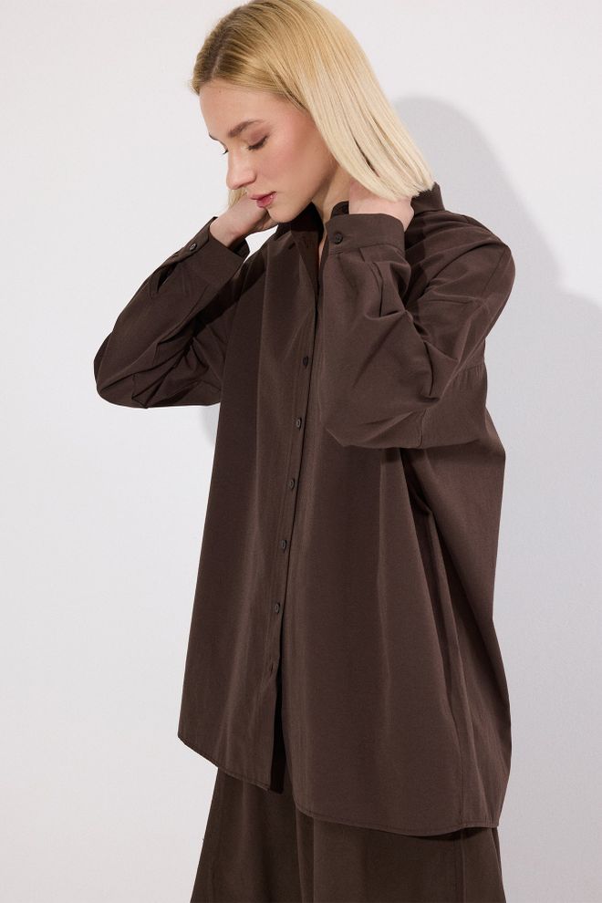 Touche Prive Brown Oversized Polo Neck Shirt Wholesale Clothing 1