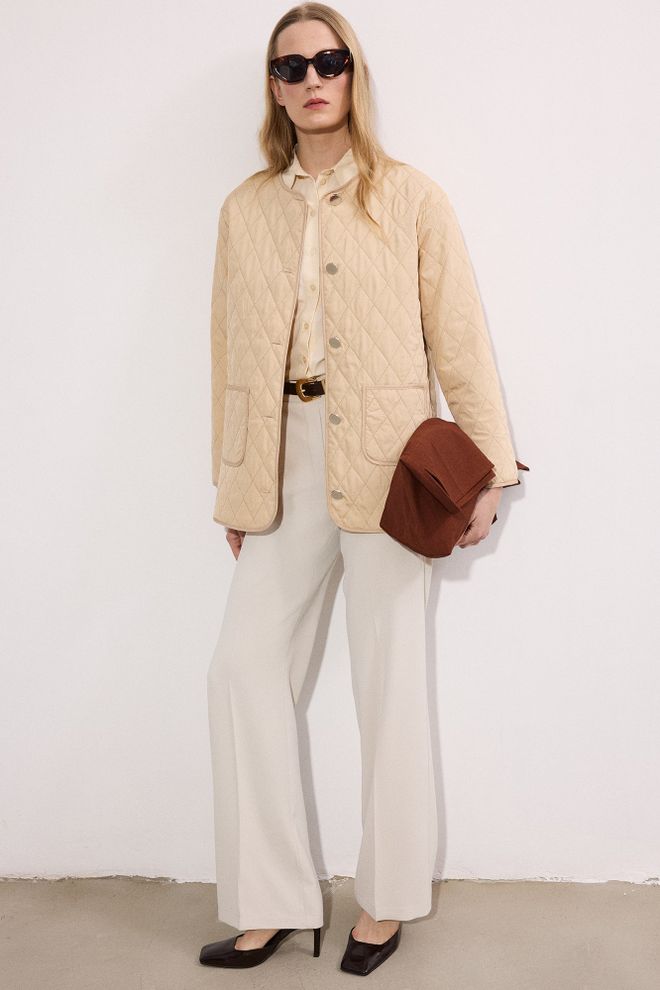 Touche Prive Beige Lässig Gesteppt Überhemd Jacke Großhandelskleidung Lässig