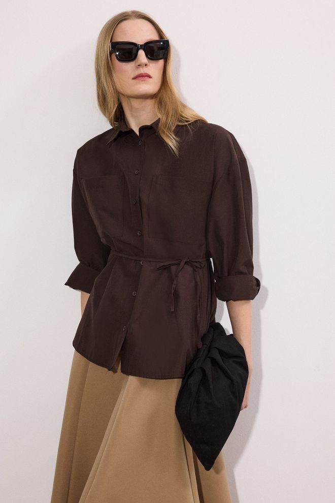 Touche Prive Chemise Brun Élégante À Manches 3/4 Et Encolure Échancrée Vêtements en gros 1