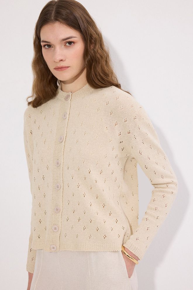 Touche Prive Beige Cardigan With Buttoned Closure And Round Neck Wholesale Clothing Lounge