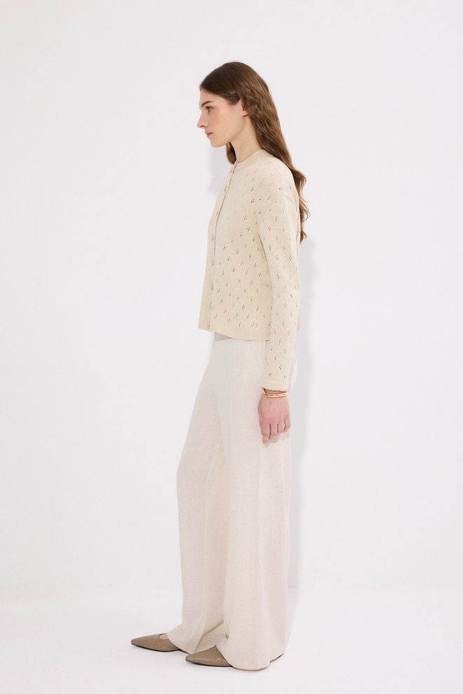 Touche Prive Beige Cardigan With Buttoned Closure And Round Neck Wholesale Clothing Spring