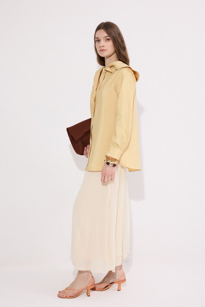 Touche Prive Желтая Повседневная Рубашка С V образным Вырезом И Пуговицами Оптовая продажа одежды 1