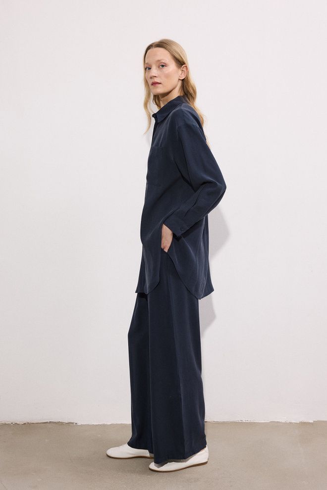 Touche Prive جلس أزرق داكن أنيق غير رسمي ملابس بالجملة محتشم