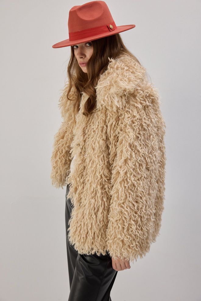 Touche Prive Chapeau Formel Vintage Élégant Rouge Vêtements en gros Ancien