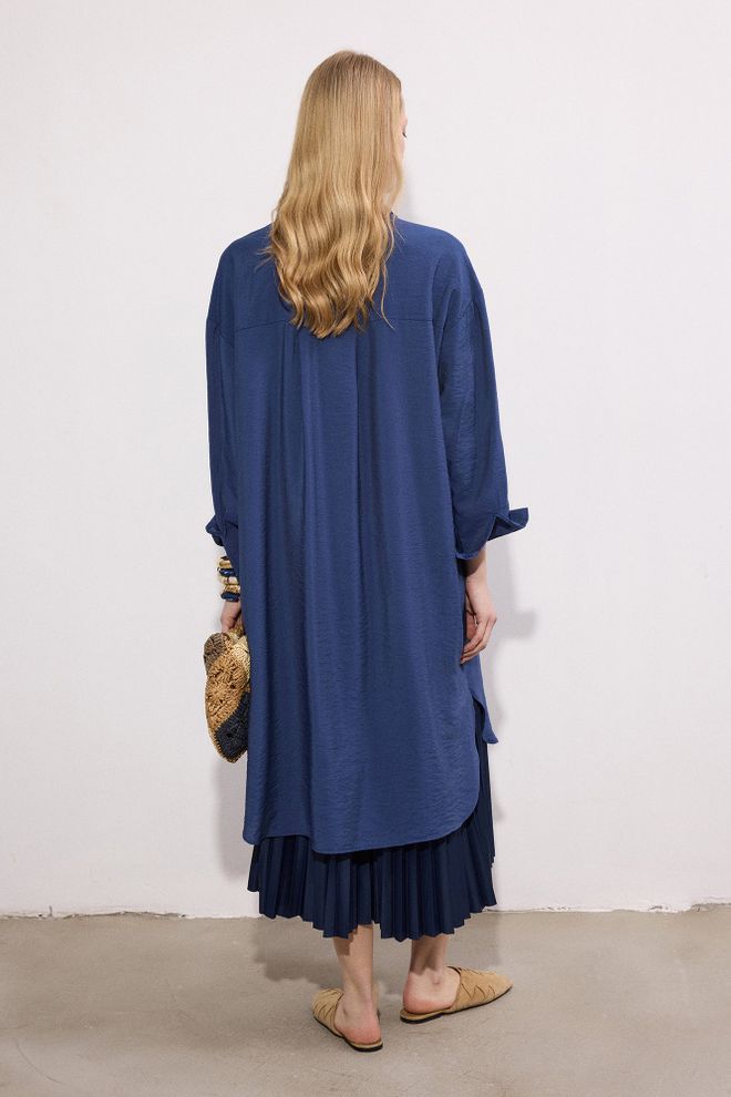 Touche Prive Navy Blue Oversized Polo Neck Shirt Wholesale Clothing Spring